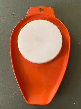Tupperware Chop & Pour Cutting Board Orange Vintage Kitchen utensils No Scraper